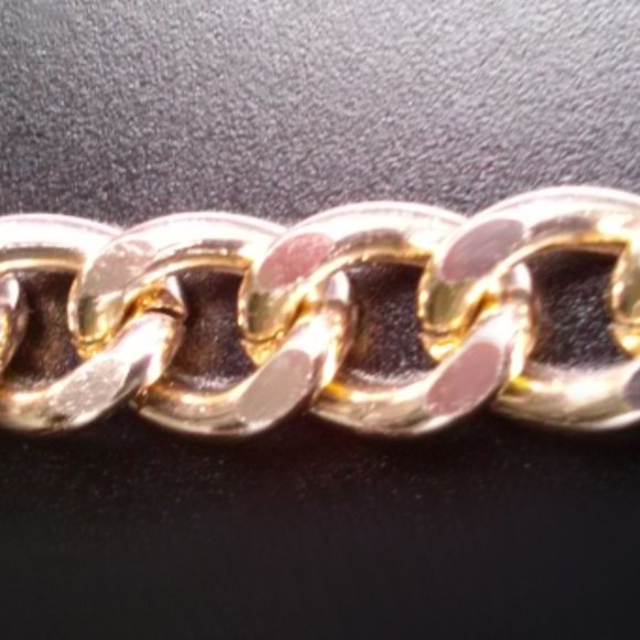 Jewelry Set: 10 Bangles, Tennis Bracelet Wht & Blk Faux Gemstones, Gld/Brs Chain - Picture 12 of 13